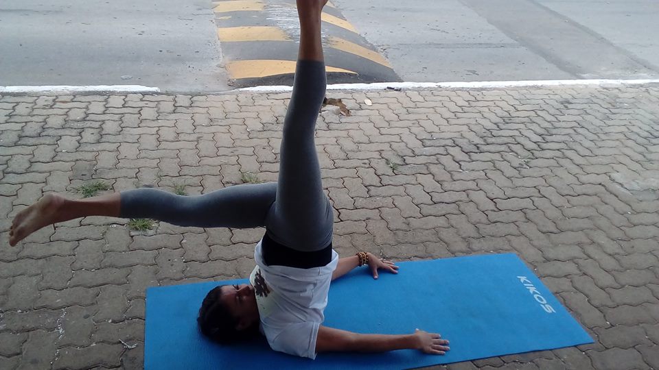 harmonia entre yoga e budismo e aceitação espiritual